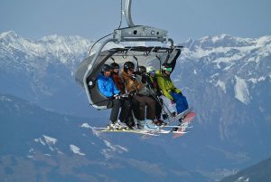 Clubrulaub im Schnee Lift