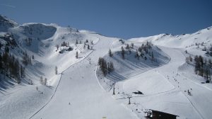 Clubrulaub im Schnee Piste