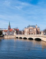 Schwerin_Dom_Wasser